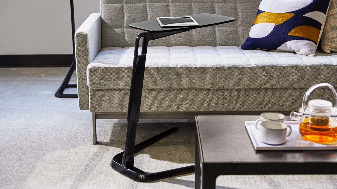 Steelcase Coalesse Free Stand ポータブルテーブル cocfs_mkpl_lifestyle_0_1200x12